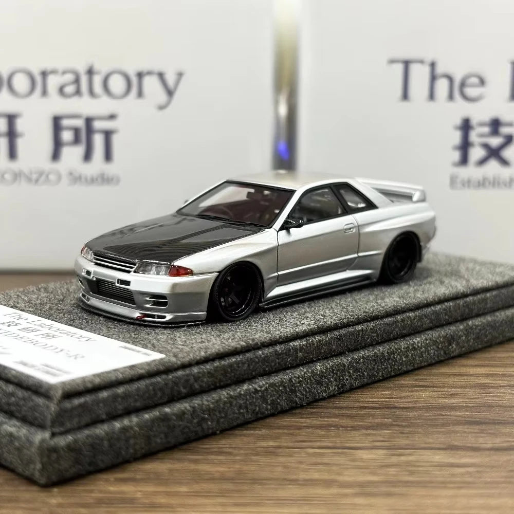 The Laboratory 1:64 ACTIVE WIDEBODY R32 Resin Model Car