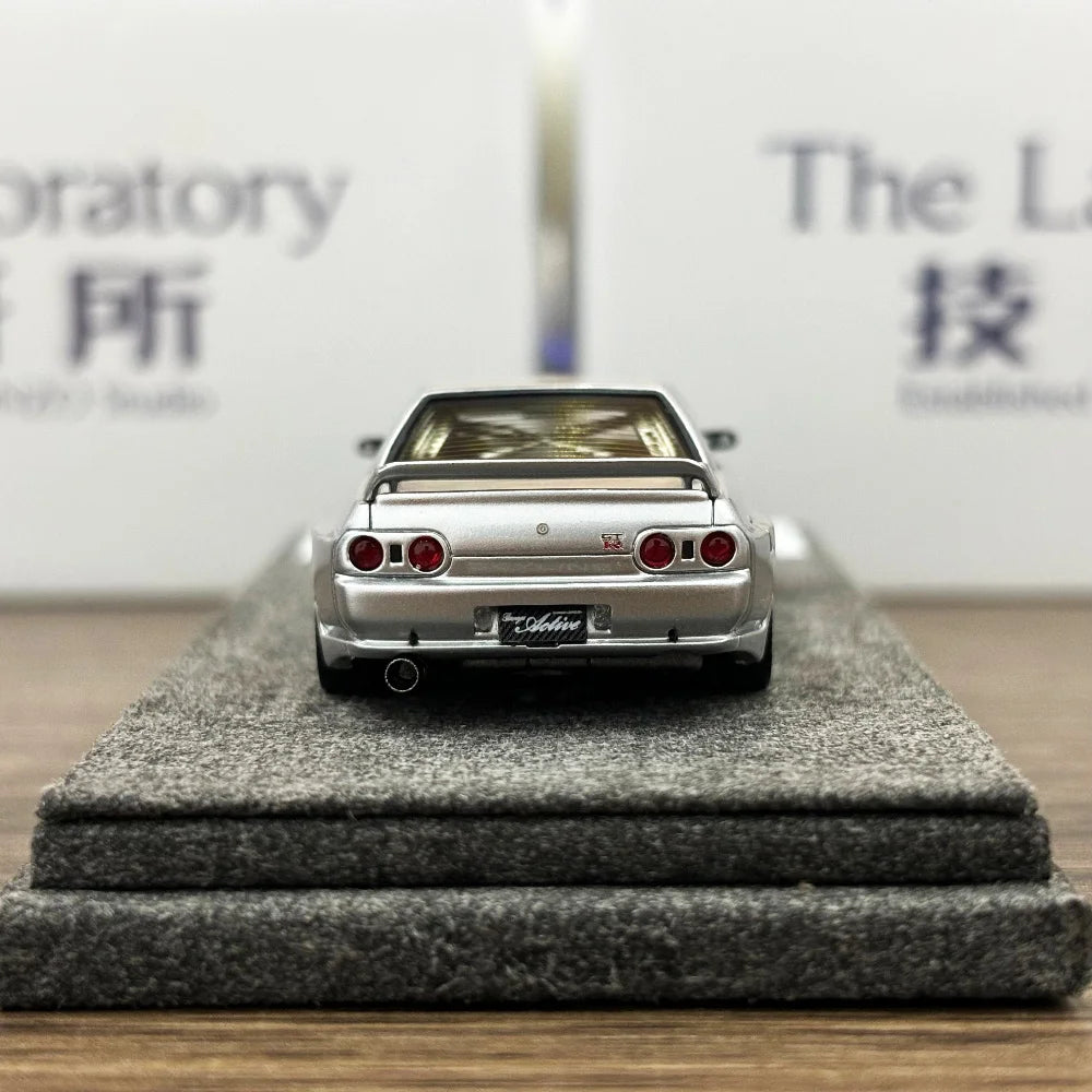 The Laboratory 1:64 ACTIVE WIDEBODY R32 Resin Model Car