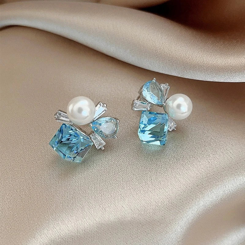 Crystal Flower Blue Fresh Vacation Style Light Luxury High-End Earrings Women Party Trendy Fashion Earring Versatile Exquisite