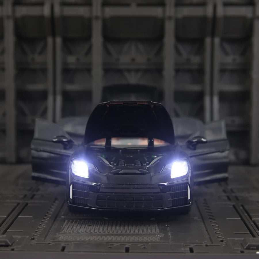 1:24 Simulate Porsche Panamera alloy car model, collect car doors that can be opened with sound and light, supercar ornaments