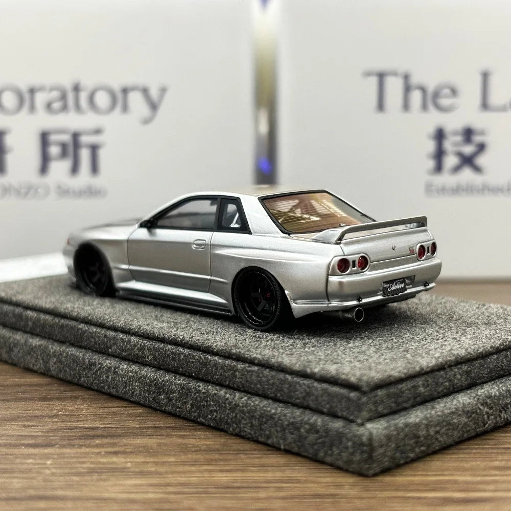 The Laboratory 1:64 ACTIVE WIDEBODY R32 Resin Model Car