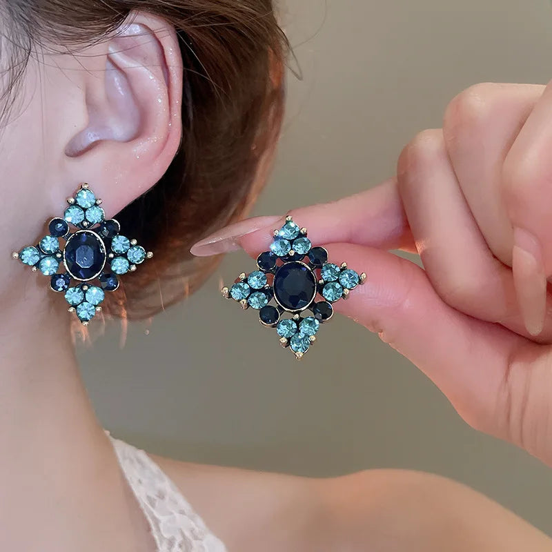 Crystal Flower Blue Fresh Vacation Style Light Luxury High-End Earrings Women Party Trendy Fashion Earring Versatile Exquisite